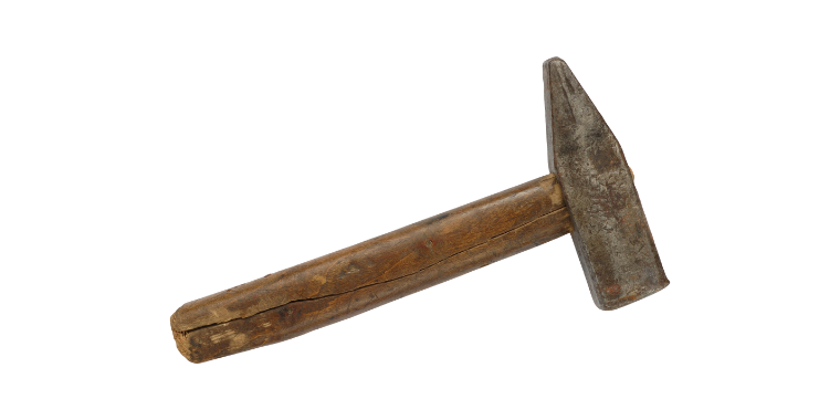 Martillo de metal de la Edad de Hierro