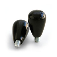 Pomo liso con espiga roscada.